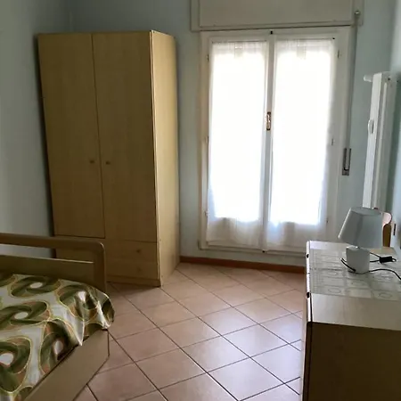 Attico Vista E Montagna شقة ستريزا